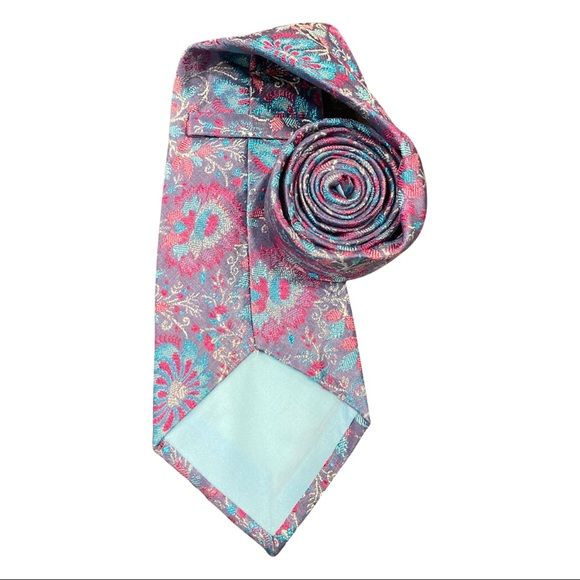 🔥4 for $20🔥Hand stitched silk brocade tie Mix and match!!! - Picture 3 of 3